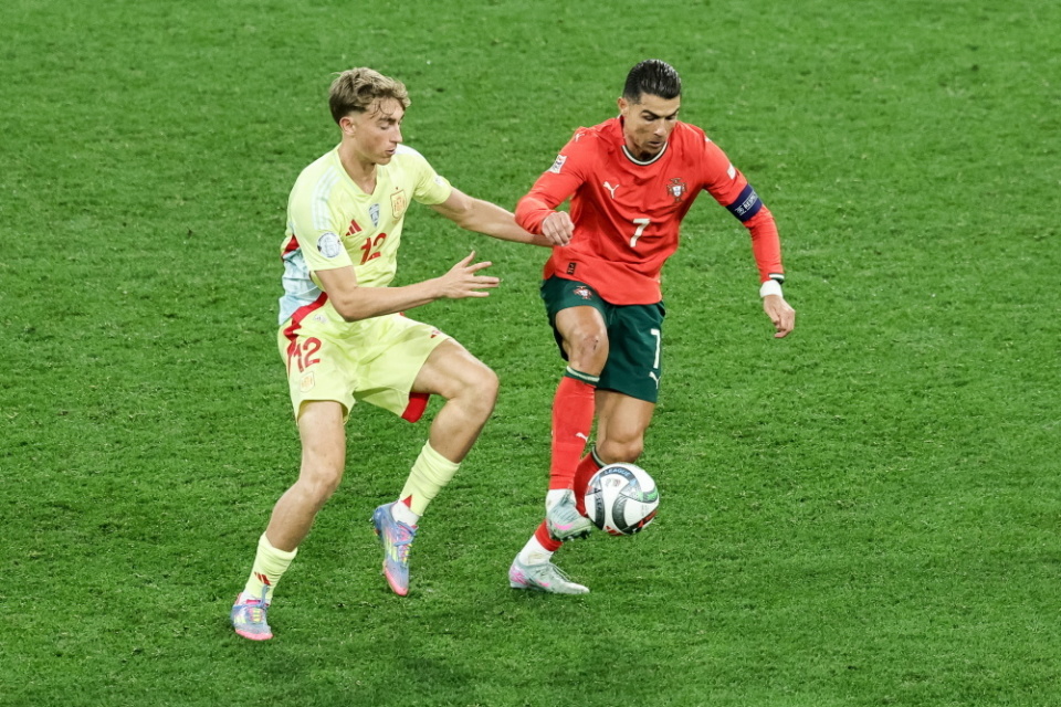 有些评论家 有些评论家