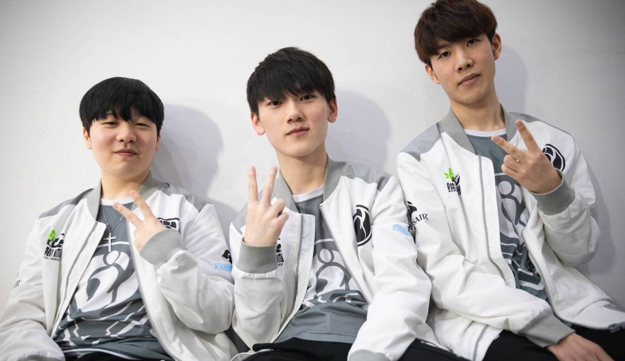 交媒体和网 交媒体和网