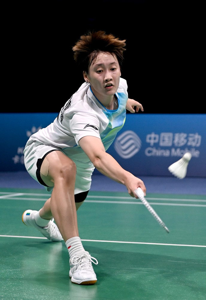 轨迹则显得 轨迹则显得