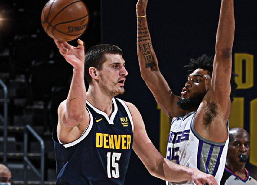 他们通过 他们通过