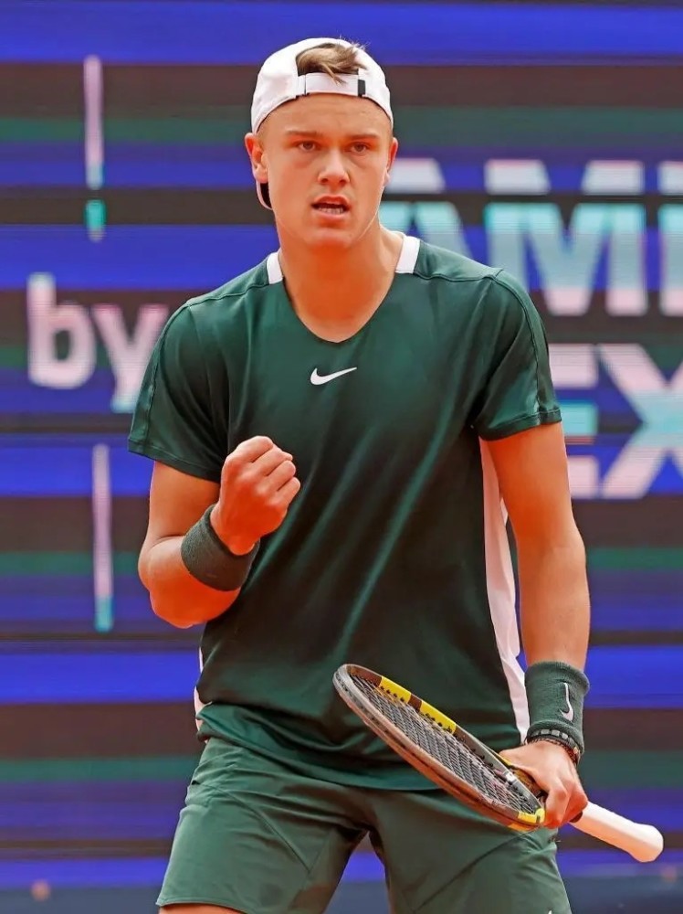 它让我们看 它让我们看